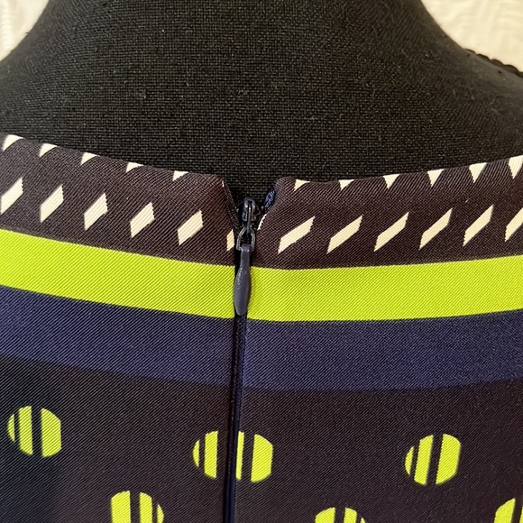 Tahari belted dress, size 2, NWT - Picture 12 of 16